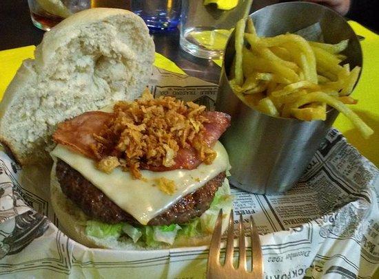 Seventy '5 Burger & Drink