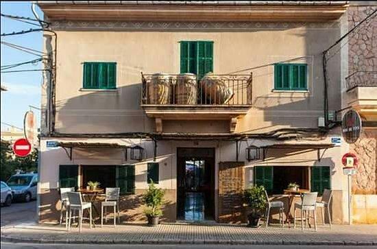 Mon de vins. Ses Salines