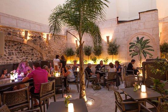 Jimmy's Exclusive Club & Bar