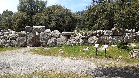 Poblado talaiótico de Ses Paisses