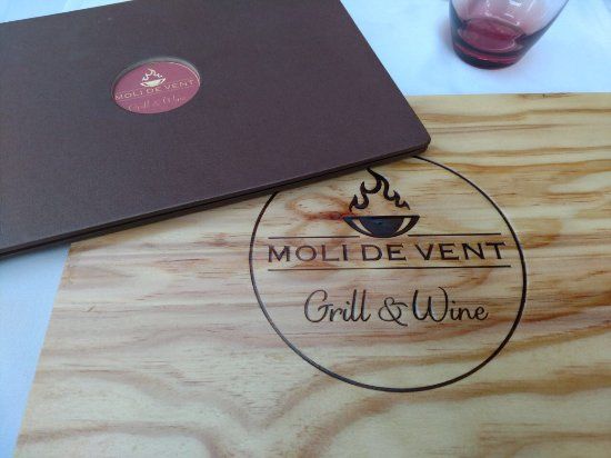 Moli de Vent Grill & Wine